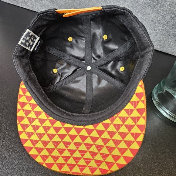 Hawaii's Finest Kamehameha Snapback Hat - Picture 5 of 6